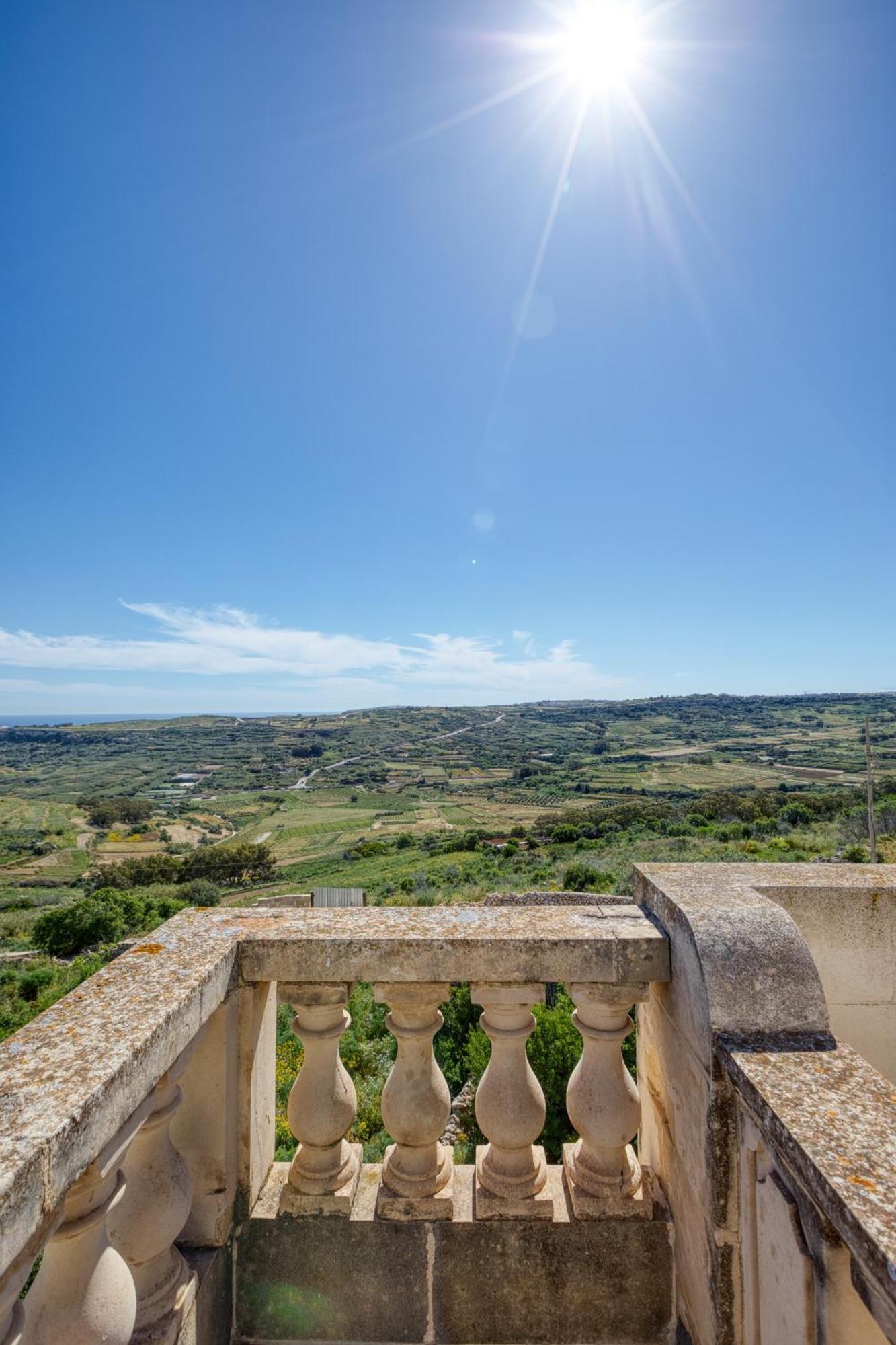 Spacious, Bright, Valley & Sea View Maisonette Xagħra Exteriér fotografie