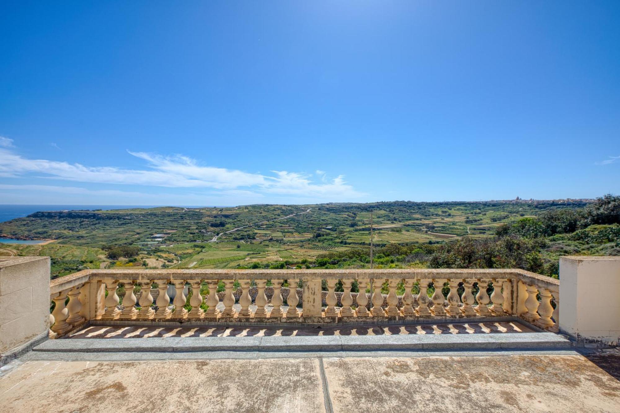 Spacious, Bright, Valley & Sea View Maisonette Xagħra Exteriér fotografie